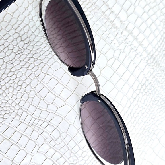 Salvatore Ferragamo SF909S Sunglasses Aubergine Frames Purple Gradient w/ Case